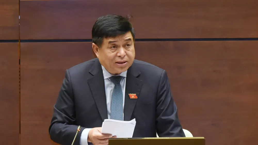 Bộ trưởng Bộ KH-ĐT Nguyễn Chí Dũng