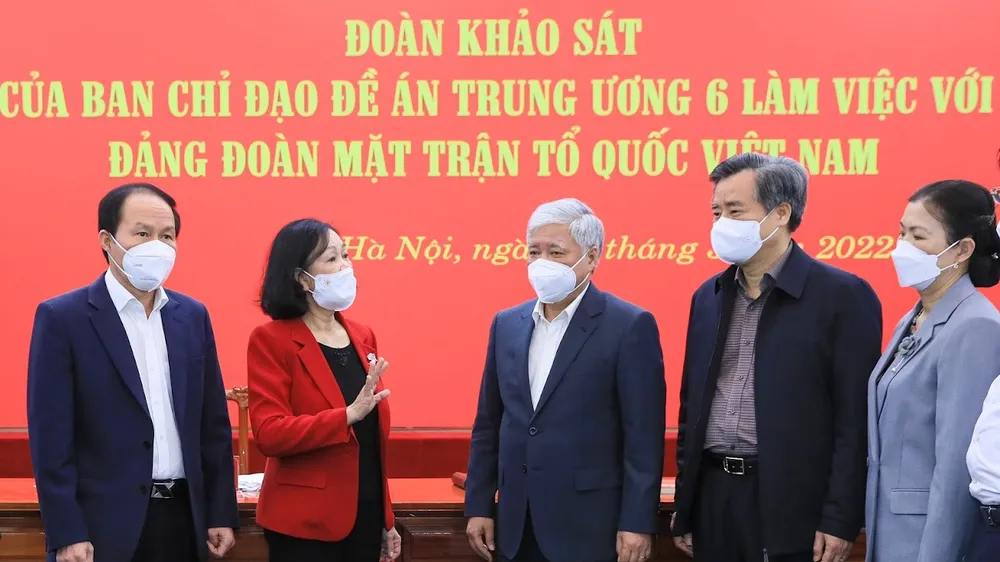 Cán bộ mặt trận phải có bản lĩnh để bảo vệ lợi ích của nhân dân ​