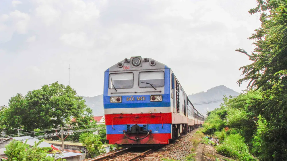 Đầu tư 2 tuyến đường sắt khu vực đầu mối TPHCM.