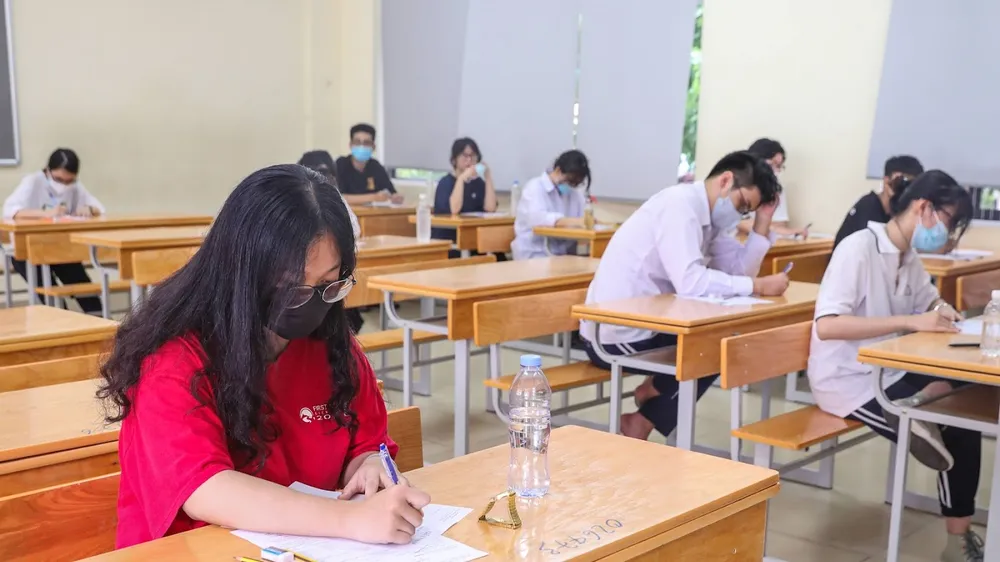 Thí sinh dự thi tốt nghiệp THPT 2021. Ảnh: QUANG PHÚC