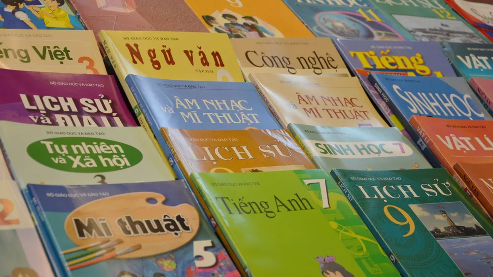 Sẽ sử dụng ngân sách nhà nước mua SGK phổ thông cho học sinh mượn sử dụng