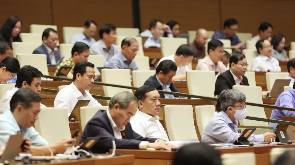 Quốc hội chiều 8-11. Ảnh: VIẾT CHUNG