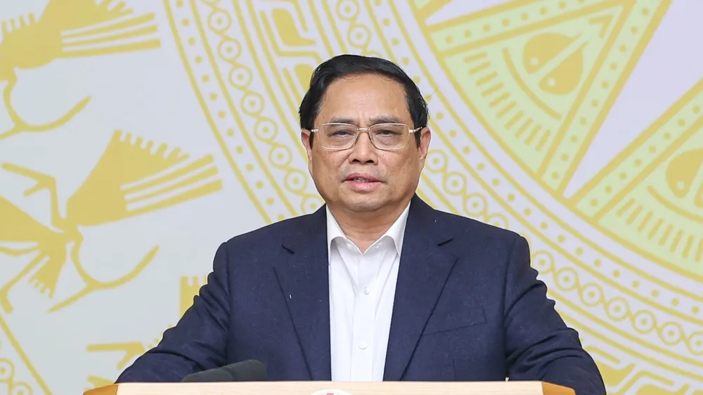 Thủ tướng Phạm Minh Chính yêu cầu không đầu tư cao tốc quy mô hạn chế 2 làn xe, gây lãng phí nguồn lực