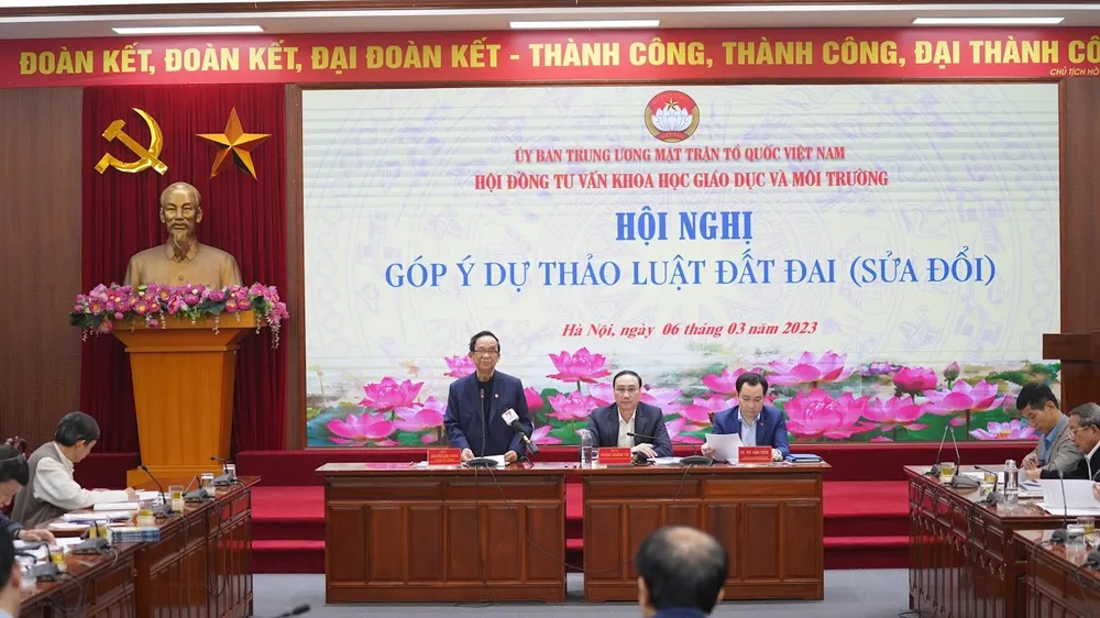 Hội nghị góp ý dự thảo Luật Đất đai sửa đổi chiều 6-3