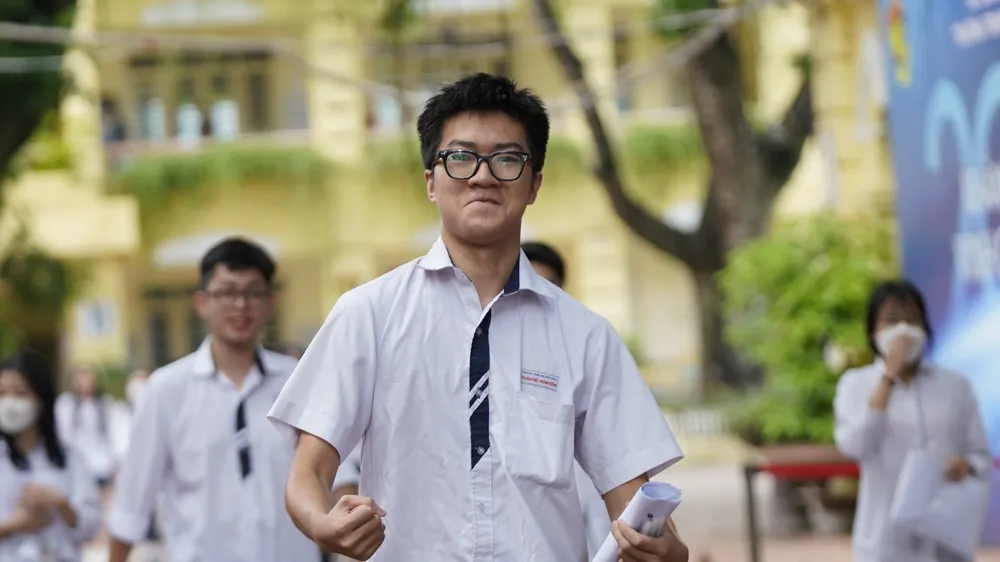 Tác phẩm "Vợ nhặt" vào đề Ngữ văn, thí sinh thở phào vì đề khá dễ thở
