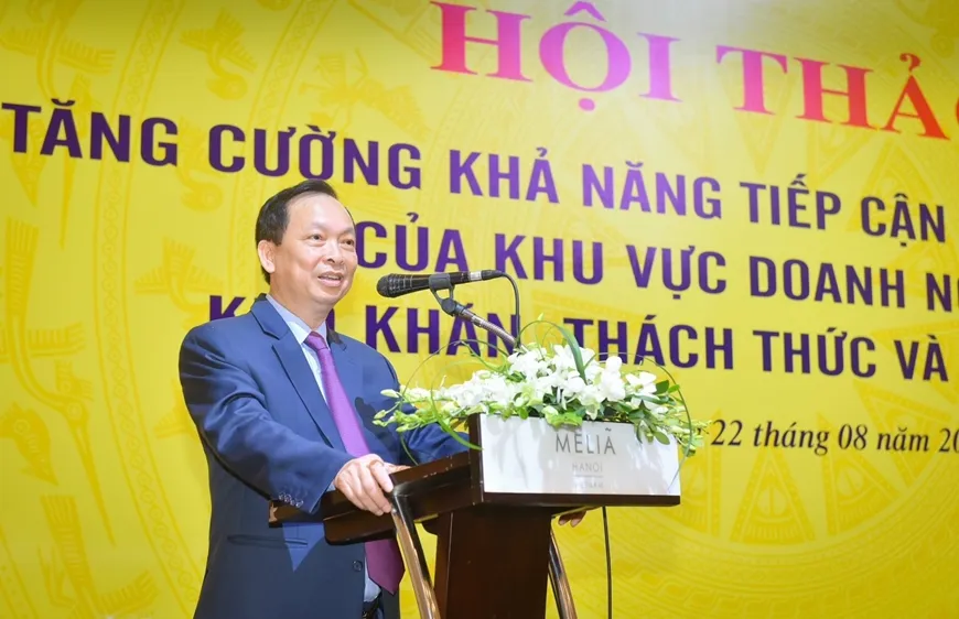 Phó Thống đốc thường trực Ngân hàng nhà nước Đào Minh Tú phát biểu tại hội thảo