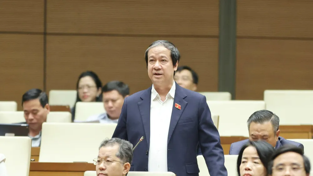 Bộ trưởng Bộ GD-ĐT đồng tình đưa dạy thêm, học thêm vào ngành nghề kinh doanh có điều kiện 