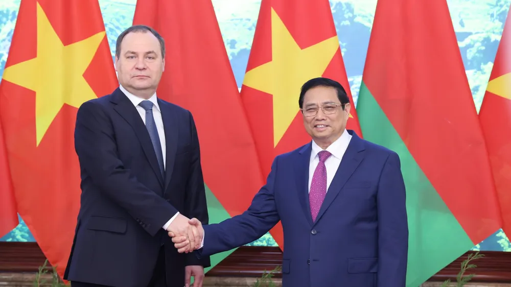 Thủ tướng Phạm Minh Chính và Thủ tướng Belarus. Ảnh: QUANG PHÚC