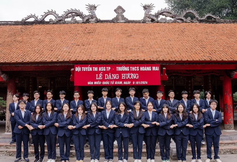 Học sinh Hà Nội thể hiện quyết tâm trước kỳ thi học sinh giỏi
