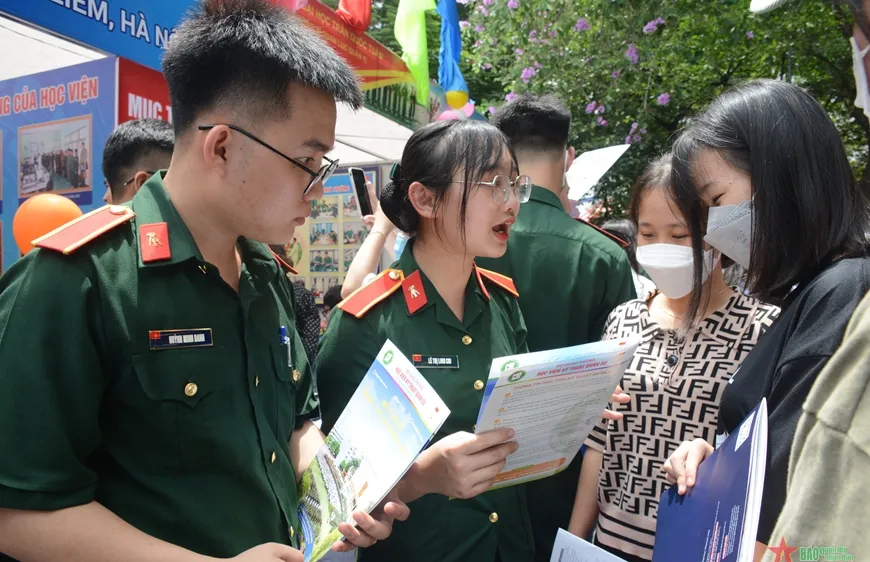Bộ Quốc phòng sẽ tổ chức kỳ thi đánh giá năng lực từ năm 2025