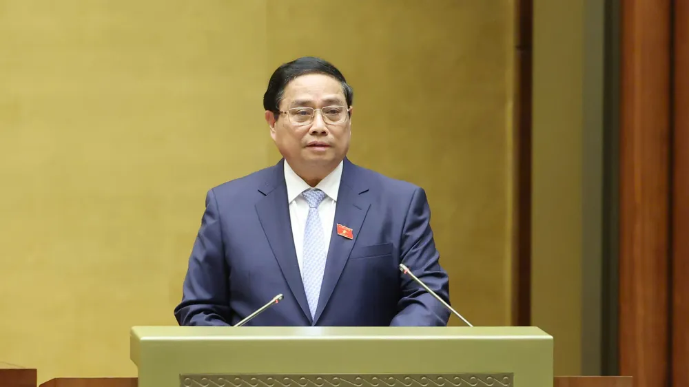 Thủ tướng: Xử lý nghiêm vi phạm về lãng phí với tinh thần “xử lý một vụ, cảnh tỉnh cả vùng, cả lĩnh vực”
