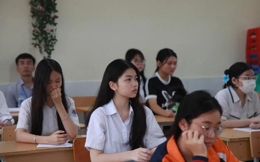 Bộ GD-ĐT "chốt" thi lớp 10 gồm 3 môn, môn thứ ba do địa phương chọn