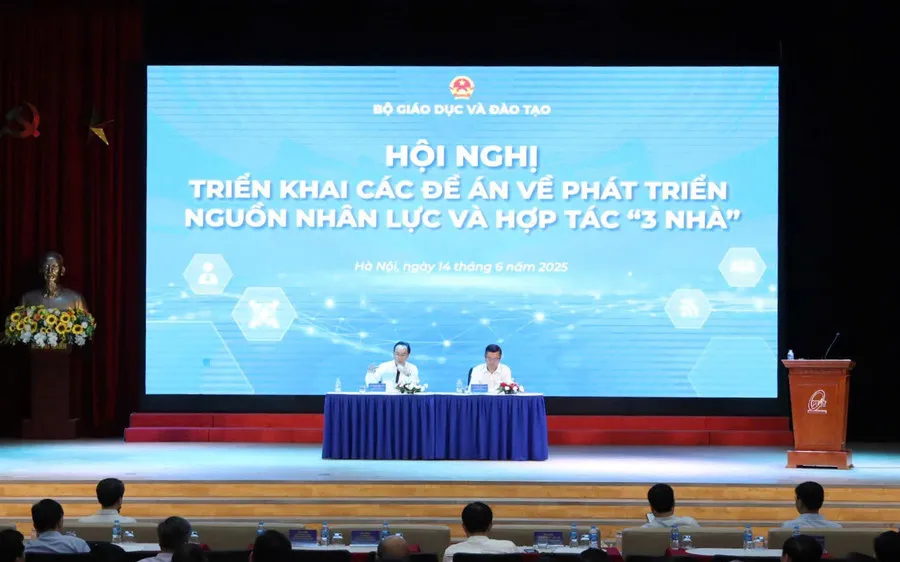 Lãnh đạo Bộ GD-ĐT chủ trì hội nghị