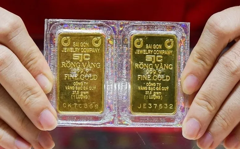 Chính phủ yêu cầu báo cáo tình hình, giải pháp quản lý thị trường tiền tệ, vàng, chứng khoán