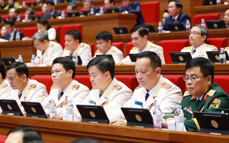 Các đại biểu dự phiên thảo luận chiều 21-1. Ảnh: VIẾT CHUNG