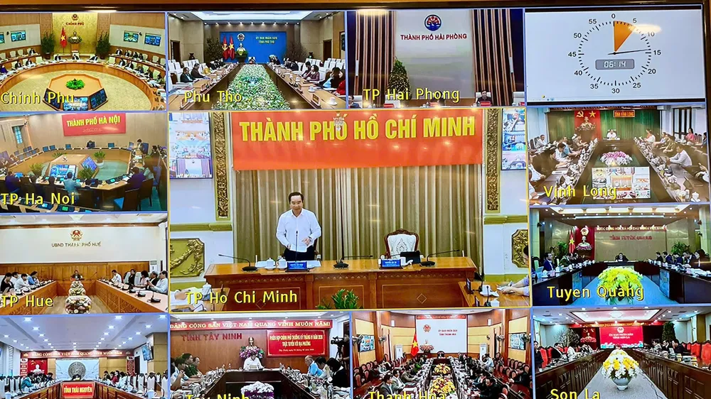Chủ tịch UBND TPHCM Nguyễn Văn Được báo cáo tại phiên họp Chính phủ, chiều 4-2. Ảnh: VIẾT CHUNG