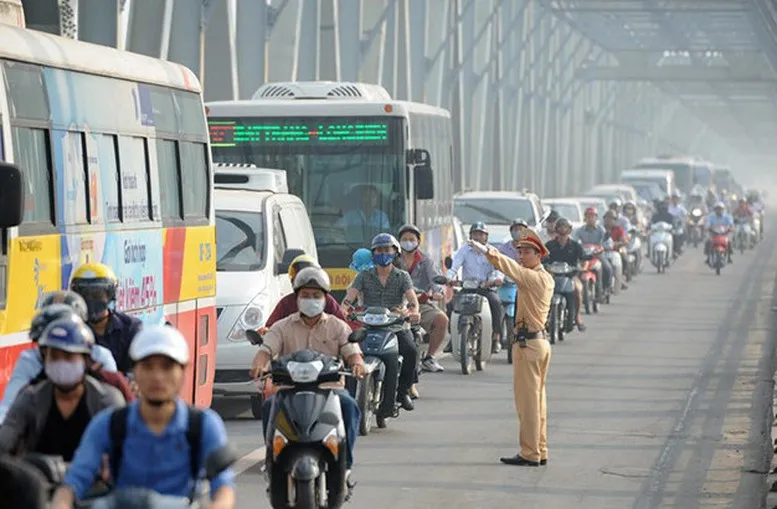 Thủ tướng Chính phủ yêu cầu bảo đảm trật tự, an toàn giao thông trong kỳ nghỉ lễ Giỗ tổ Hùng Vương và dịp 30-4, 1-5 tới