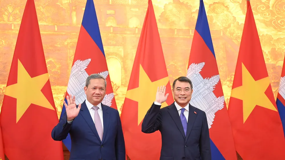 Thủ tướng Lê Minh Hưng và Thủ tướng Hun Manet. Ảnh: ĐỖ TRUNG