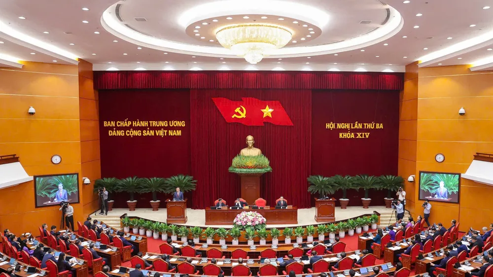 Hội nghị lần thứ 3 Ban Chấp hành Trung ương Đảng khóa XIV. Ảnh: VIẾT CHUNG