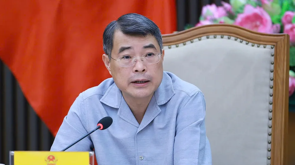 Thủ tướng Lê Minh Hưng yêu cầu kiên quyết điều chuyển vốn từ các dự án chậm giải ngân, không đáp ứng tiến độ. Ảnh: VIẾT CHUNG