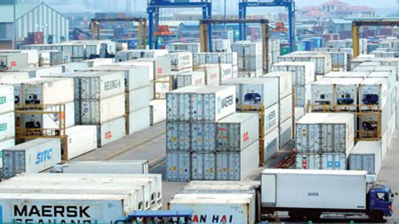 Tổng cục Hải quan “gỡ rối” vụ hàng ngàn container ùn tắc