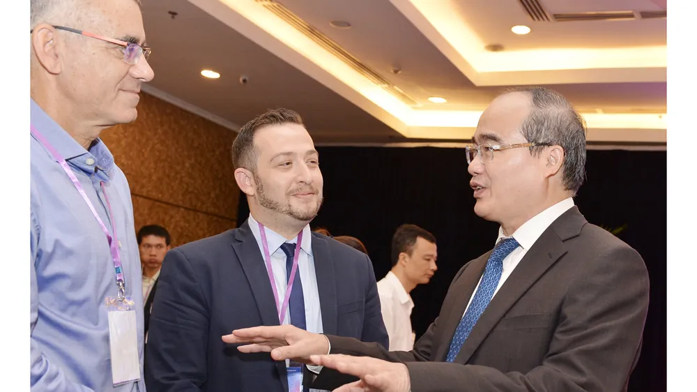 Cần chia sẻ cả thất bại trong quá trình khởi nghiệp