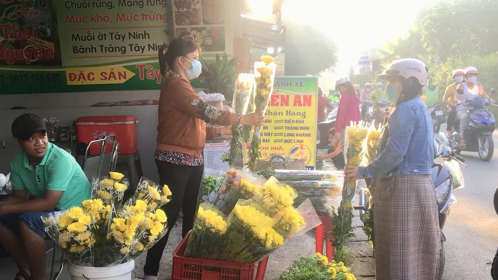 Người tiêu dùng thanh toán tiền tại hệ thống Siêu thị BigC