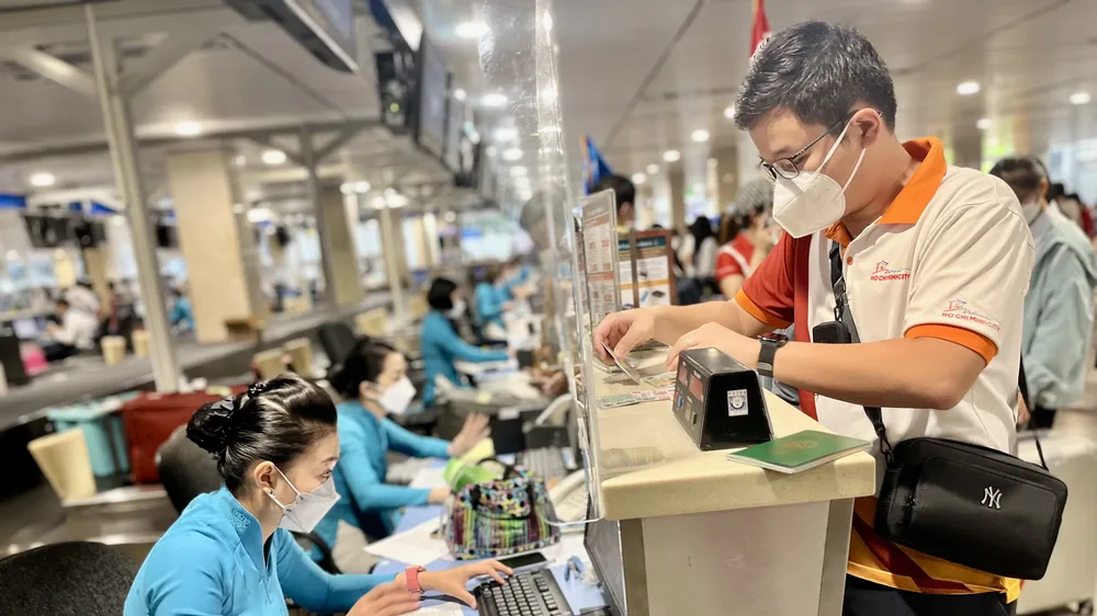 Nhiều hãng hàng không mở bán vé Tết 2023