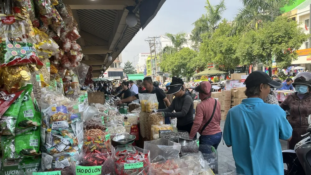 Khuyến khích hộ kinh doanh chuyển lên doanh nghiệp