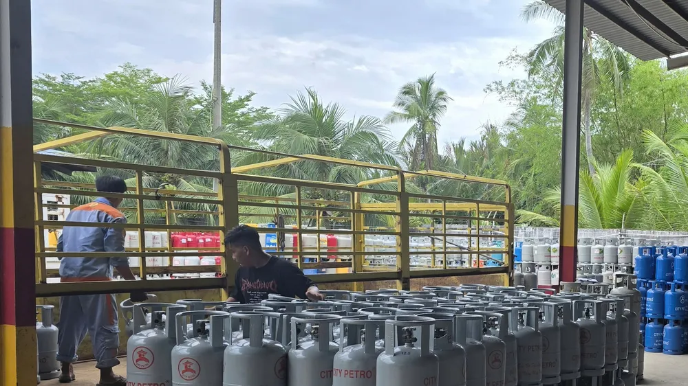 Doanh nghiệp cho biết giá gas tăng do nguồn cung khan hiếm