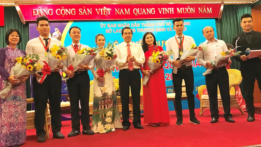 Lần đầu tiên thi tay nghề quốc gia phát trực tiếp trên Youtube, Facebook, Zalo