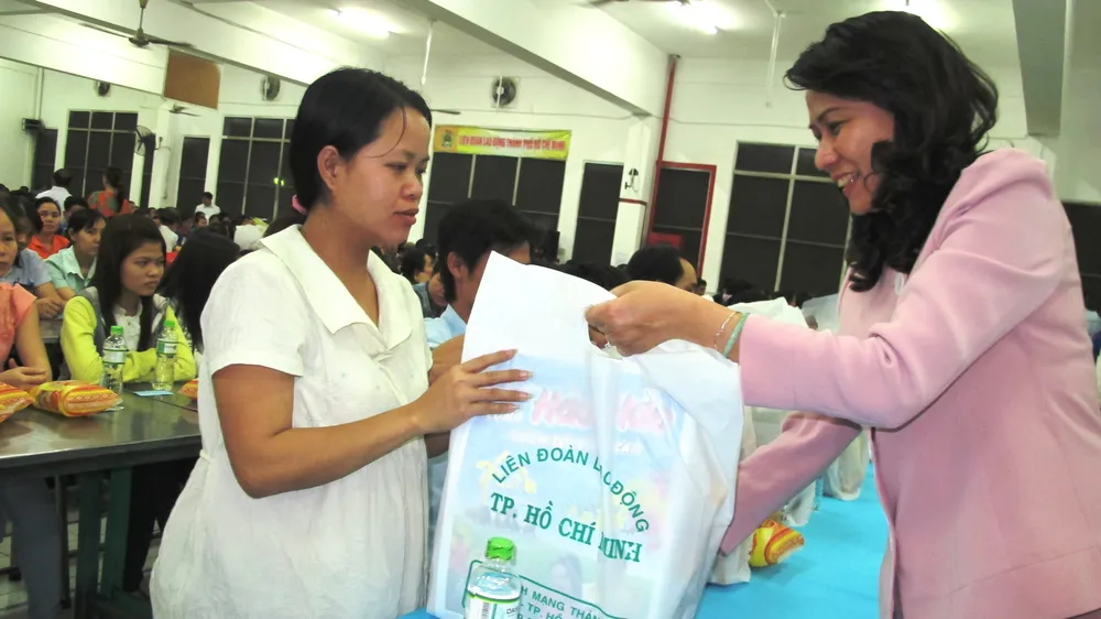 Người lao động ở TPHCM được thưởng tết 2019 cao nhất là 1,17 tỷ đồng/người