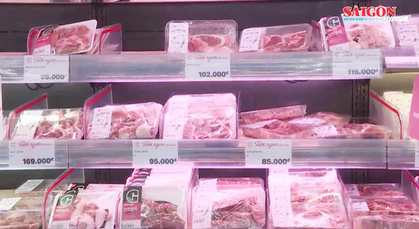 Saigon Co.op bán lỗ thịt heo phục vụ tết 