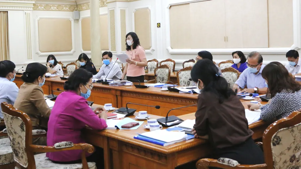 Đề nghị tổ chức thi tuyển công chức phường đối với cán bộ không chuyên trách dôi dư