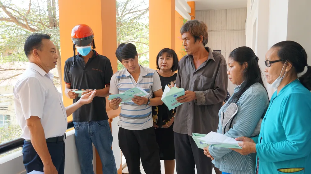 Nam giới “mất” gần 140 triệu đồng, nữ giới “mất” gần 440 triệu đồng nếu lãnh BHXH một lần