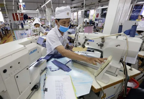 BHXH TPHCM hướng dẫn doanh nghiệp thủ tục thụ hưởng gói hỗ trợ 26.000 tỷ đồng