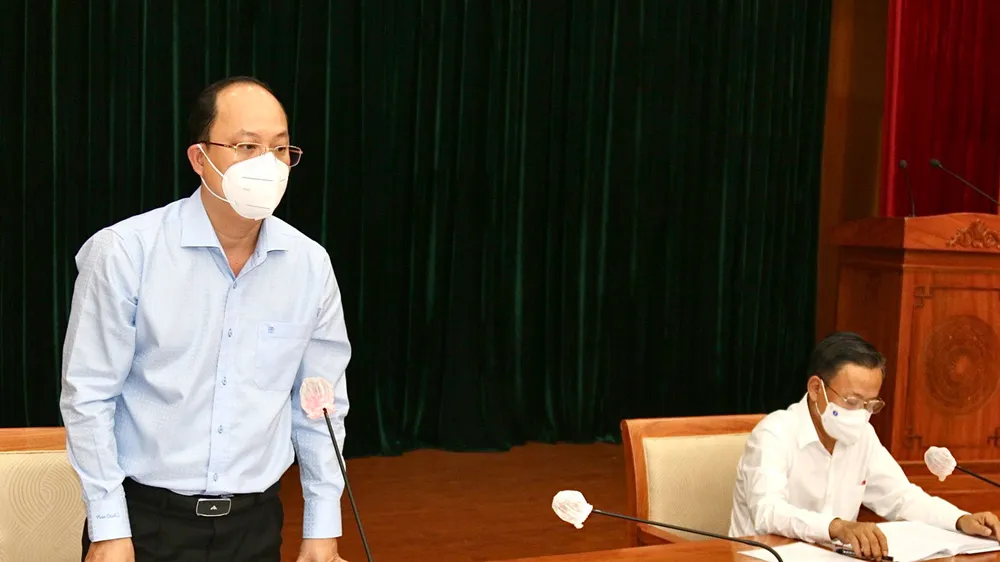 Phó Bí thư Thành ủy TPHCM Nguyễn Hồ Hải phát biểu tại cuộc họp. Ảnh: VIỆT DŨNG