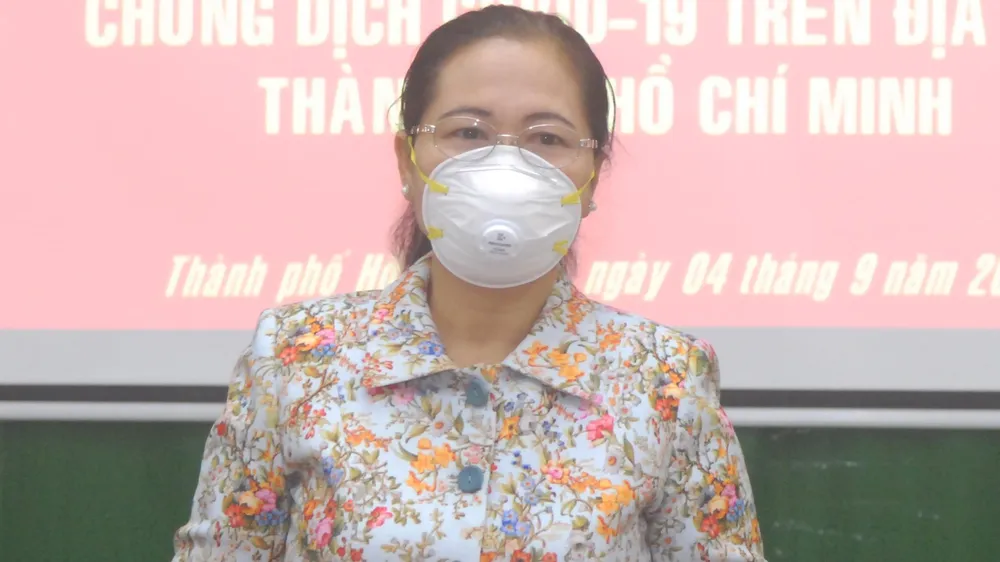  Chủ tịch HĐND TPHCM thăm, động viên cán bộ, chiến sĩ Trường Quân sự Bộ Tư lệnh TPHCM. Ảnh: CAO THĂNG