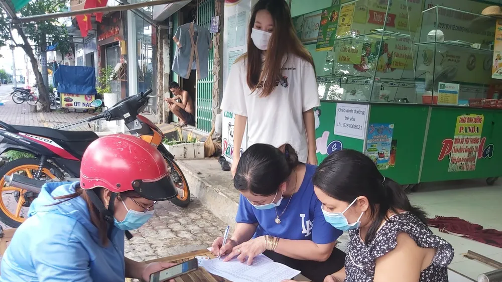 TPHCM bố trí hơn 4.167 tỷ đồng để hoàn tất chi hỗ trợ cho người dân trong dịch Covid-19