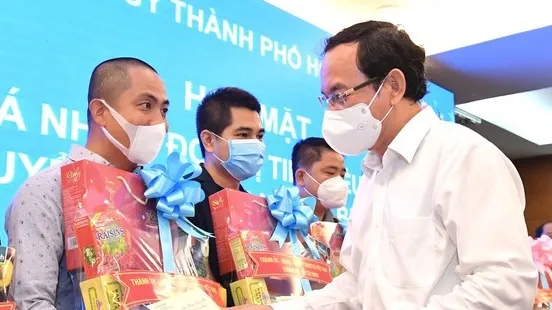 Bí thư Thành ủy TPHCM Nguyễn Văn Nên: Trân trọng tri ân các tài xế kiên cường, quả cảm trong cuộc chiến với Covid-19