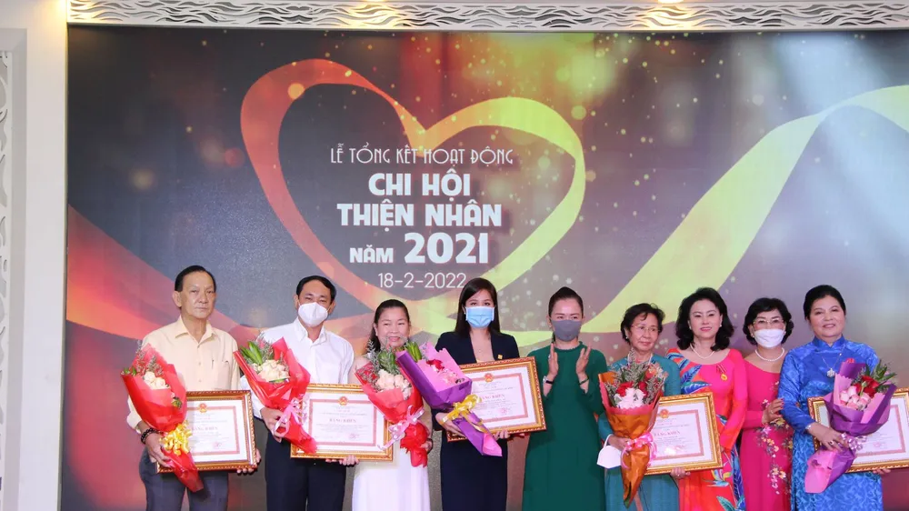 Chi hội Thiện Nhân đã thực hiện nhiều chương trình có ý nghĩa thiết thực phục vụ người dân. Ảnh: TRẦN YÊN