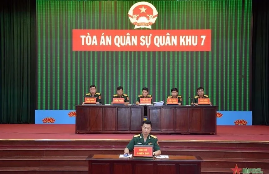 Xét xử vụ phát tán tin giả "nữ sinh HUFLIT bị xâm hại ở trường quân sự"