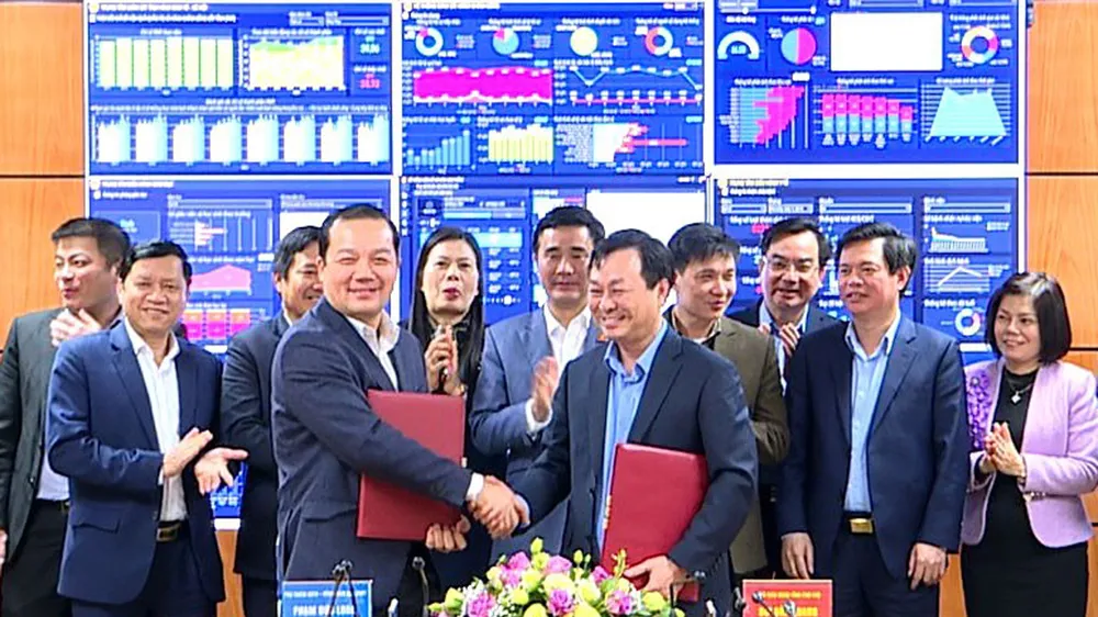 Tập đoàn VNPT cùng Phú Thọ thúc đẩy xây dựng Chính quyền điện tử