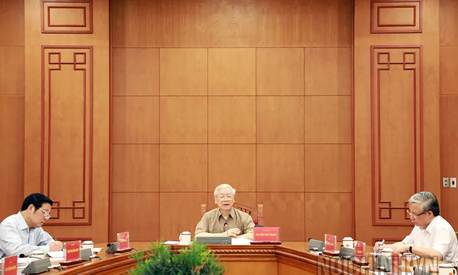 Tiếp tục đẩy mạnh phòng chống tham nhũng, không để lọt vào Trung ương, Bộ Chính trị những phần tử không đủ tiêu chuẩn
