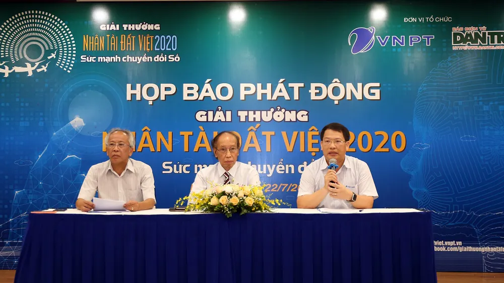 Phát động Giải thưởng Nhân tài Đất Việt 2020