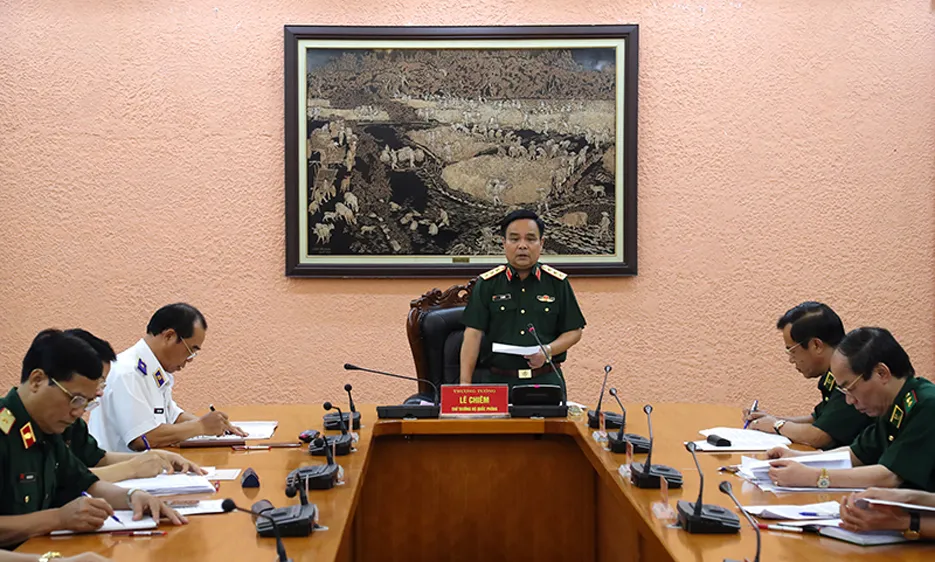 Tăng cường tuần tra, kiểm soát chặt chẽ các tuyến biên giới trên đất liền và biển