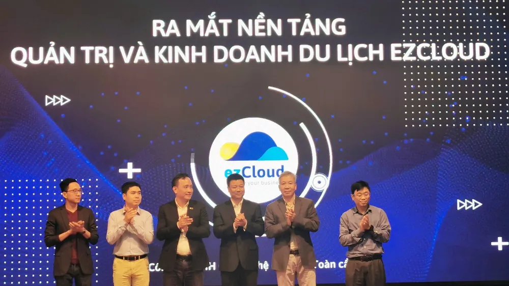 Ra mắt nền tảng quản trị và kinh doanh du lịch ezCloud