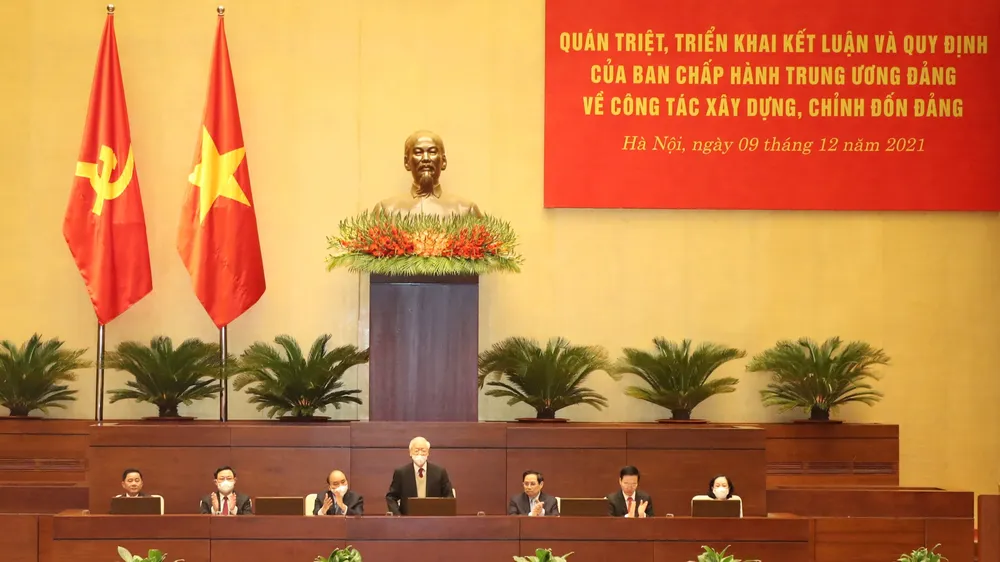 Hội nghị toàn quốc về công tác xây dựng và chỉnh đốn Đảng