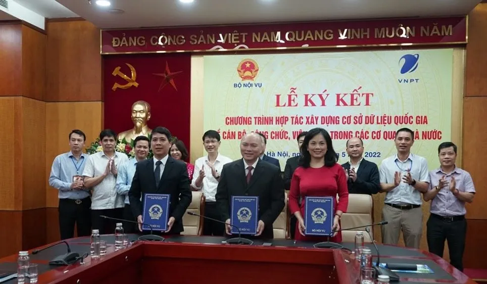 Bộ Nội vụ triển khai xây dựng hệ thống Cơ sở dữ liệu quốc gia về cán bộ, công chức, viên chức