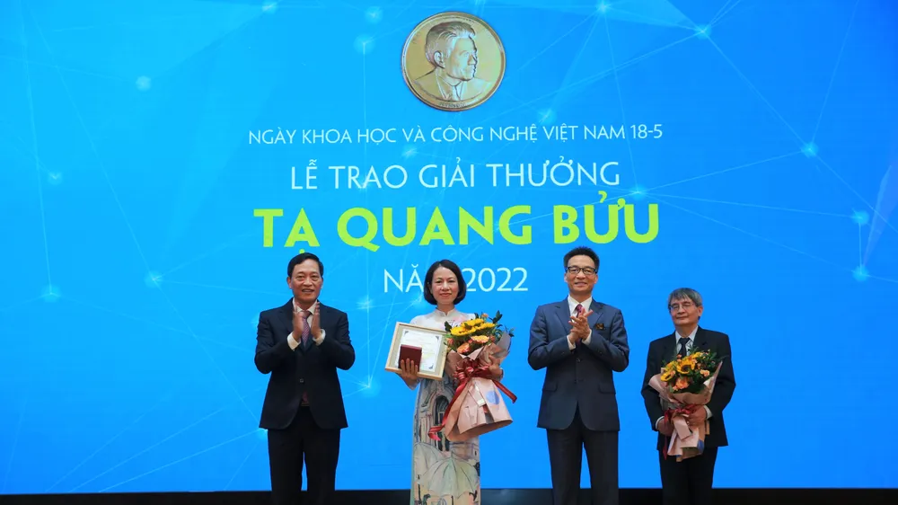 Hai nhà khoa học được trao Giải thưởng Tạ Quang Bửu 2022